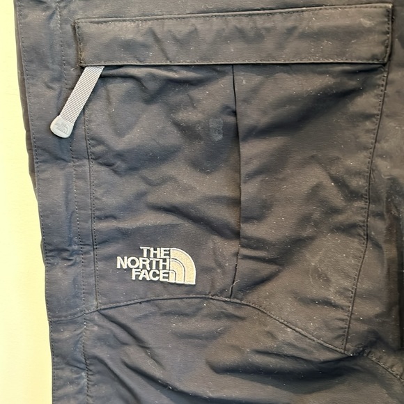 The North Face Ski Snow Pants with Removable Suspenders. Inseam measures 28”. - Picture 2 of 8